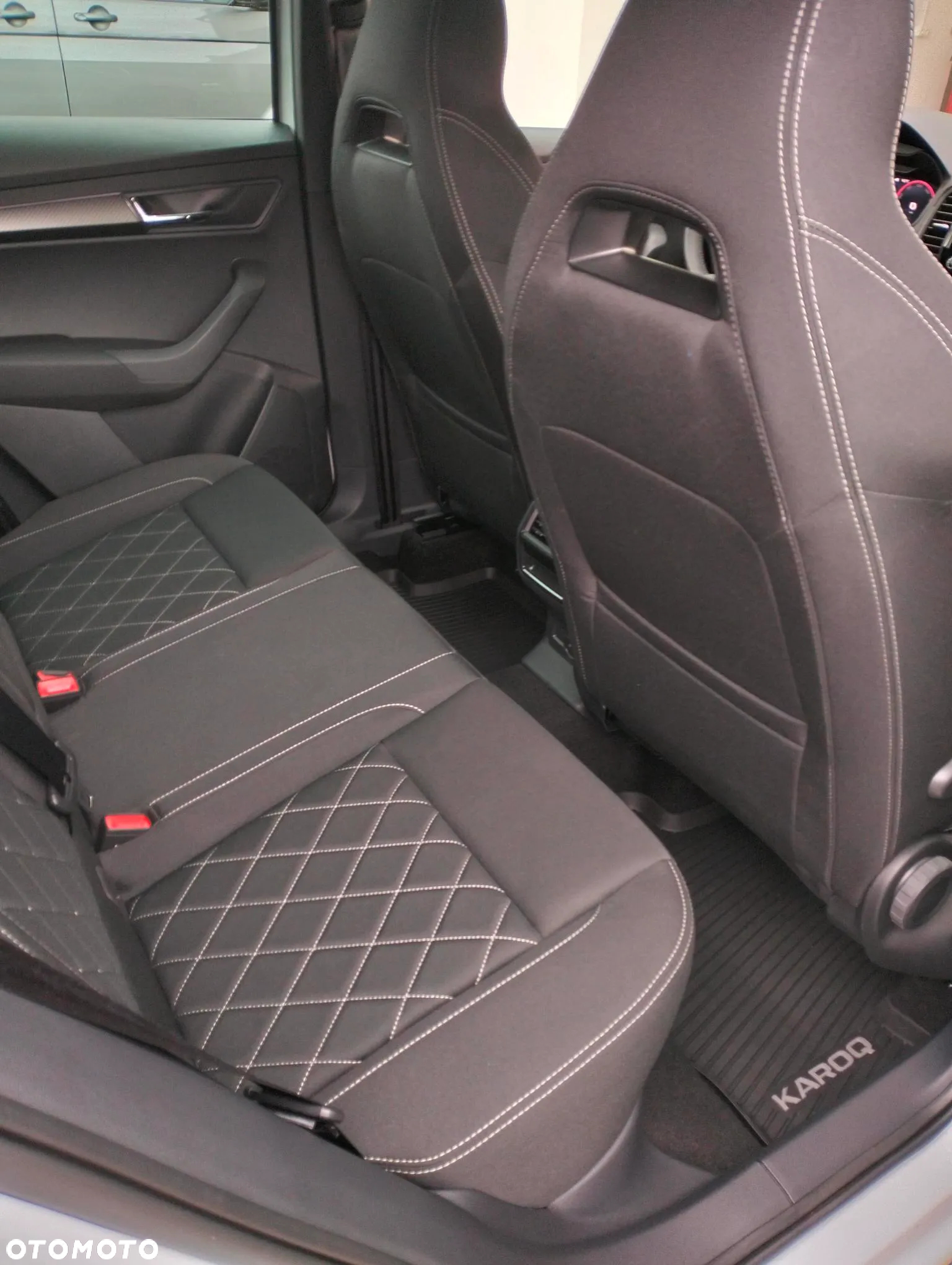 Skoda Karoq 1.5 TSI ACT Sportline DSG - 19