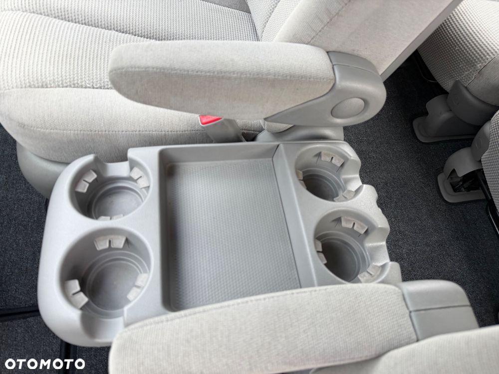 Kia Carnival 2.9 CRDi Tour - 22