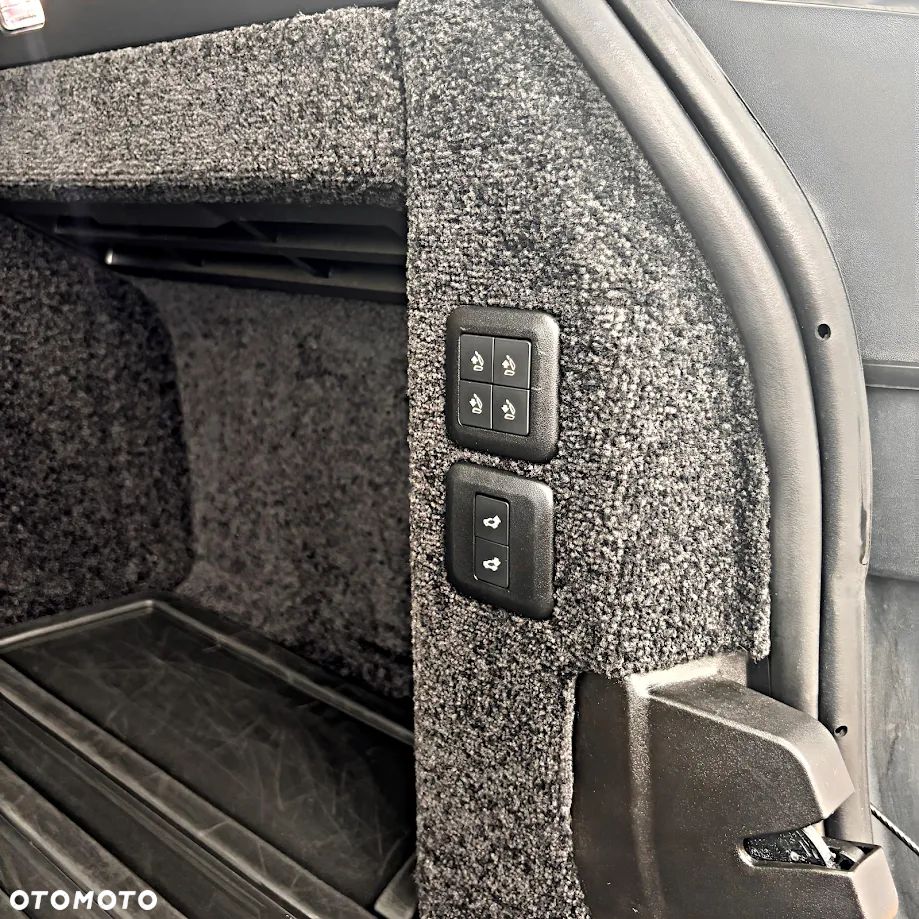 Land Rover Range Rover - 23