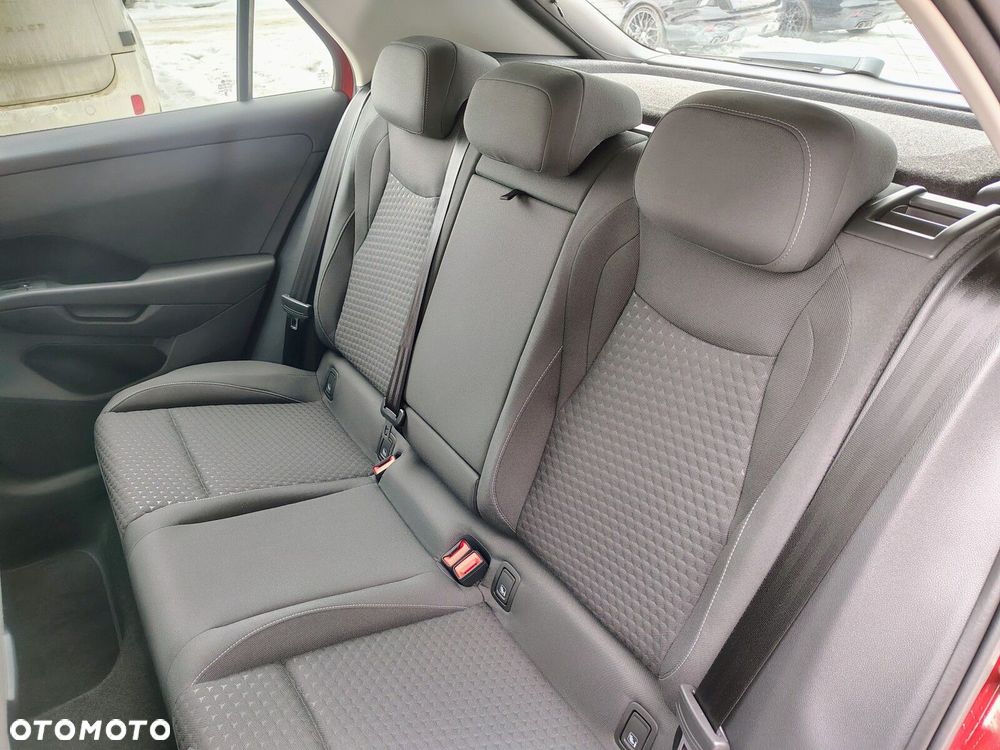 Volkswagen T-Roc - 12
