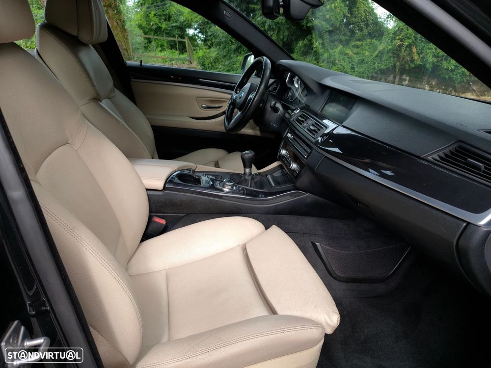 BMW 525 d Pack M - 5