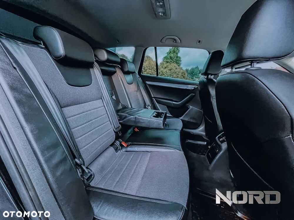 Skoda Octavia 1.8 TSI (Green tec) 4x4 DSG Style - 15