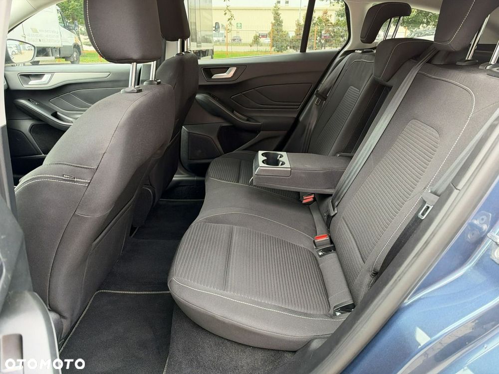 Ford Focus - 15