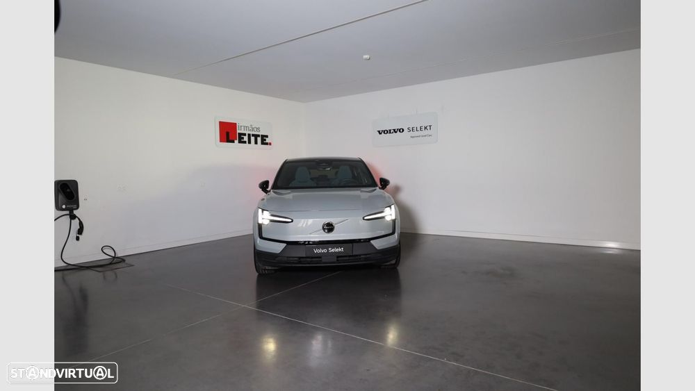 Volvo Ex30 2025 photo 3