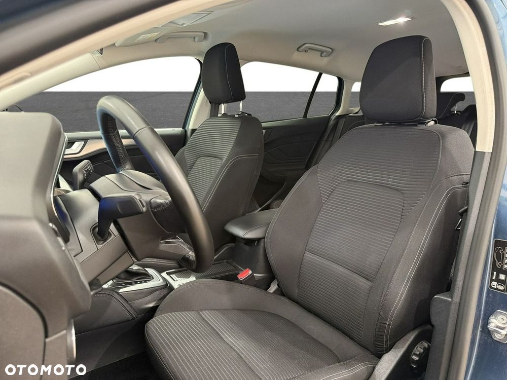 Ford Focus - 11