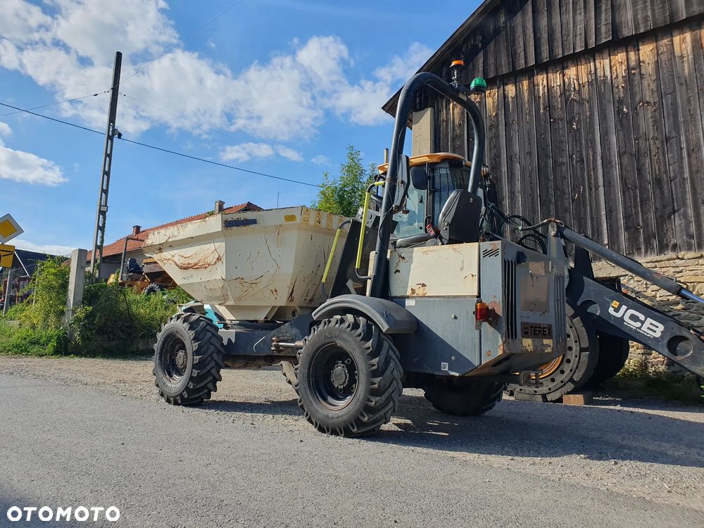 Terex - 9