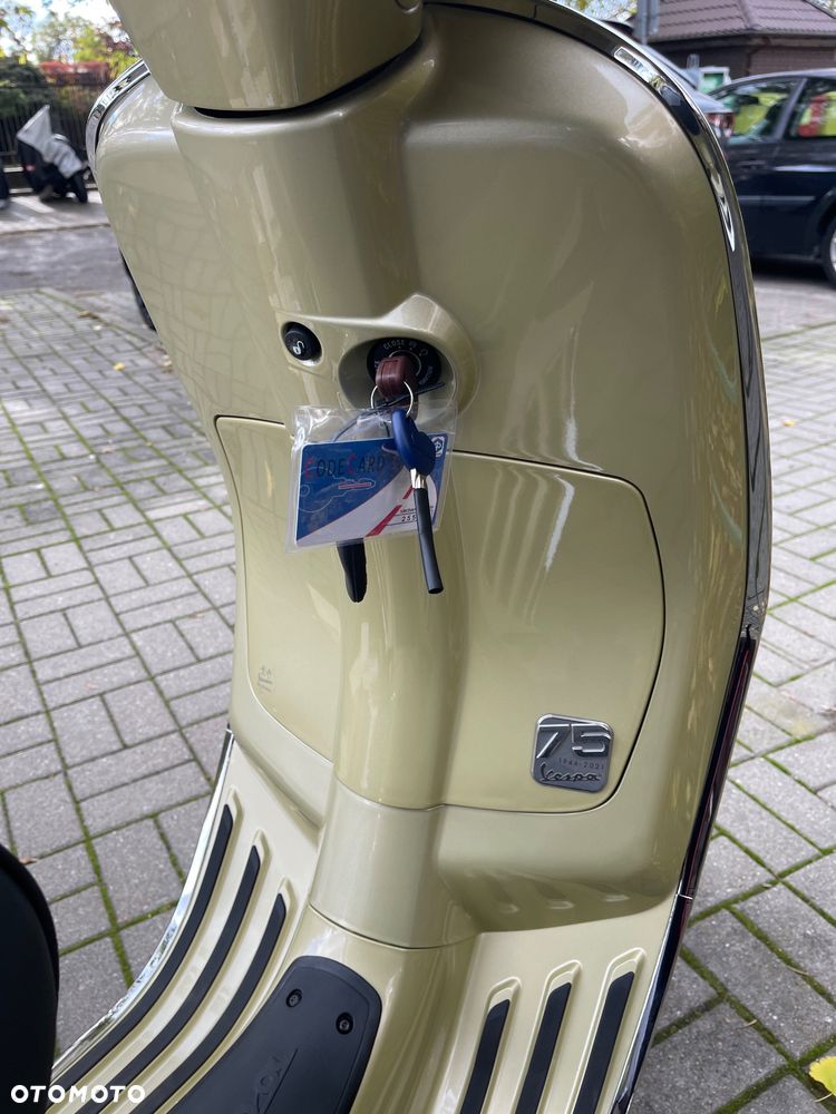 Piaggio Vespa - 6