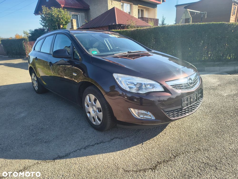 Opel Astra 2012 photo 5