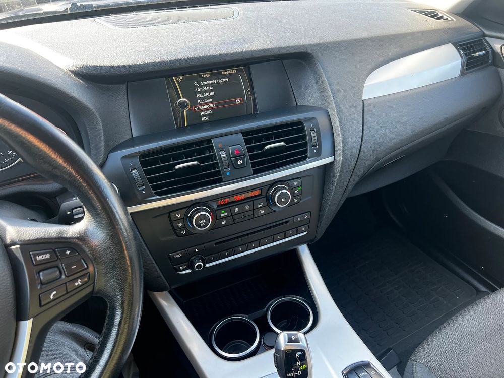 BMW X3 xDrive20d - 8