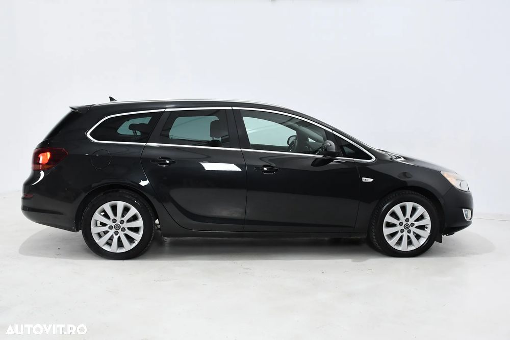 Opel Astra 1.7 CDTI DPF Exklusiv - 3