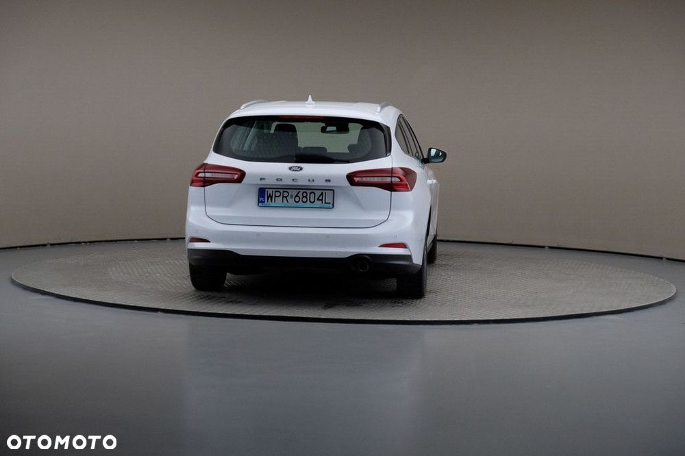 Ford Focus 1.0 EcoBoost Titanium - 5