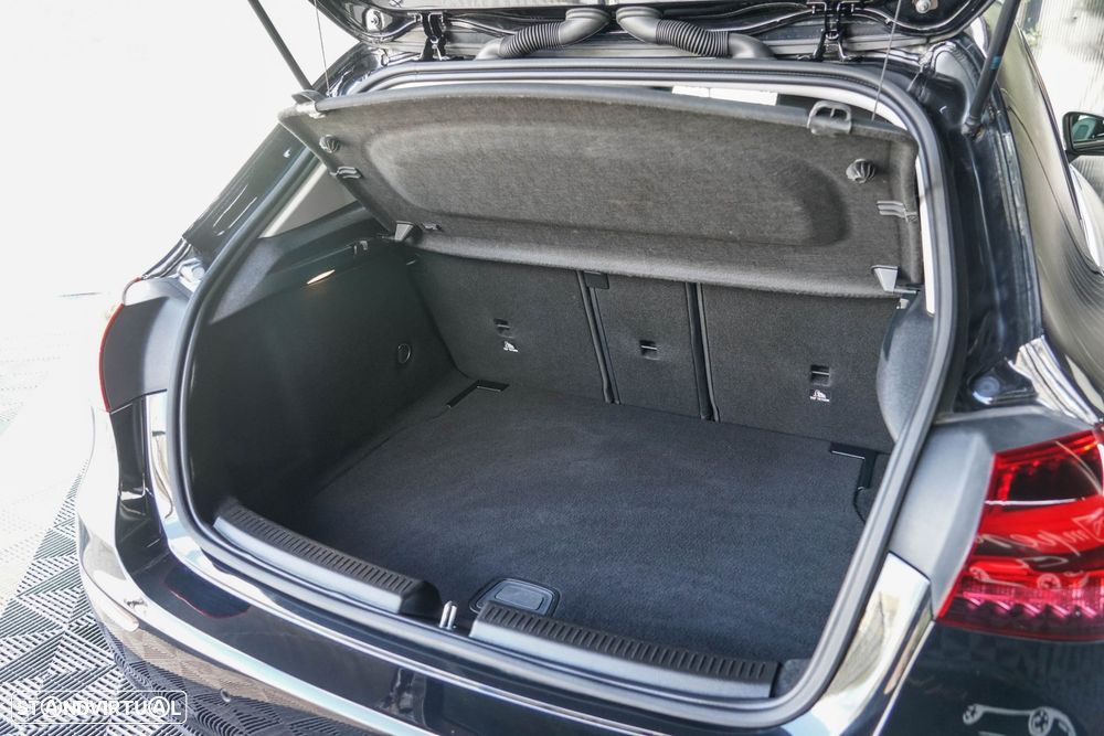 Mercedes-Benz A 200 Standard - 21