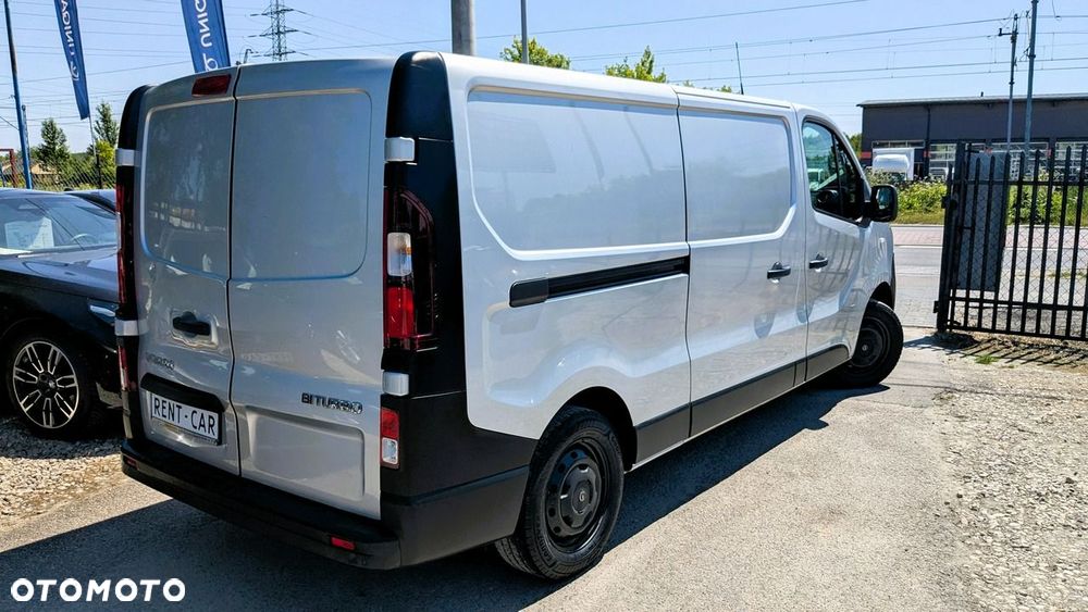 Opel Vivaro - 11