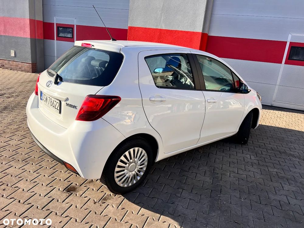 Toyota Yaris 1.33 Life EU6 - 7