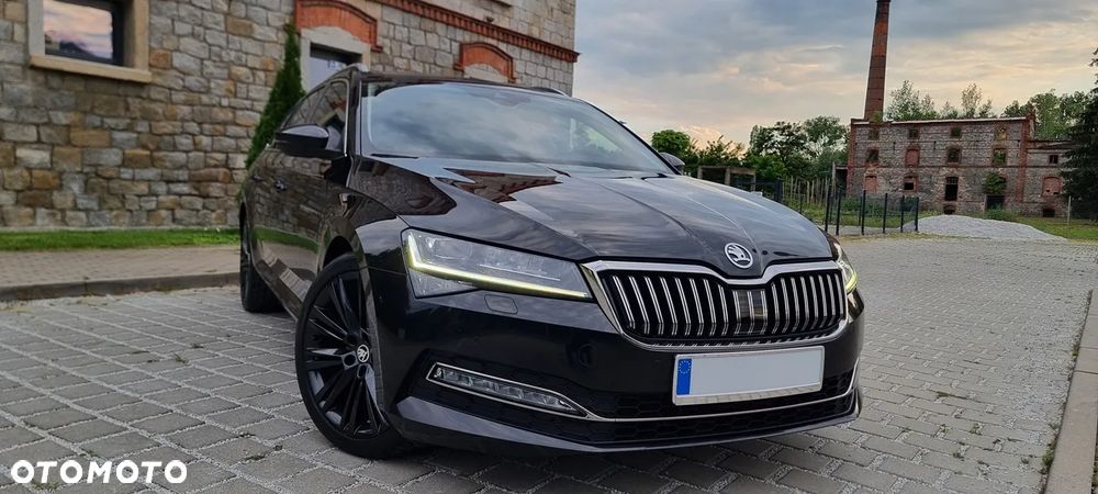Skoda Superb 2.0 TDI DSG Premium Edition - 5