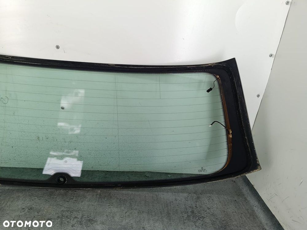 SZYBA KLAPY BAGAZNIKA VW GOLF V HATCHBACK - 11