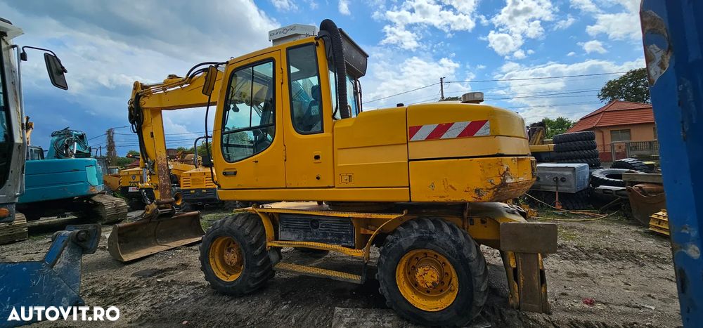 Liebherr A 316 Excavator pe roți - 2