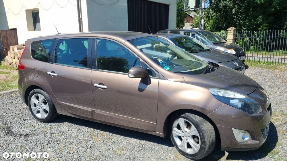 Renault Scenic TCe 130 Luxe - 23