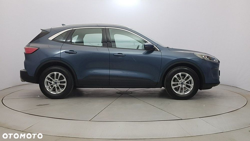 Ford Kuga - 8