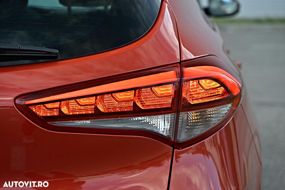 Hyundai Tucson 2.0 CRDI 4WD Automatik Style - 39