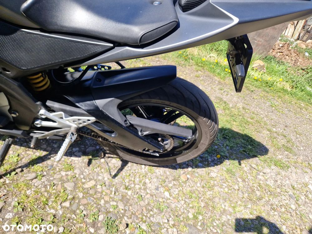 Yamaha R125 - 21