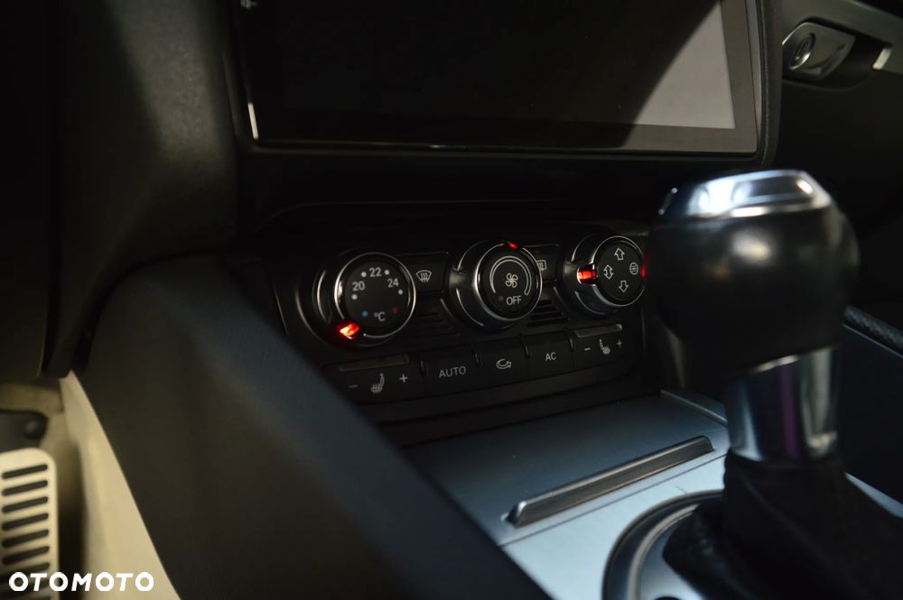 Audi TT Coupé 2.0 TFSI quattro S tronic - 23