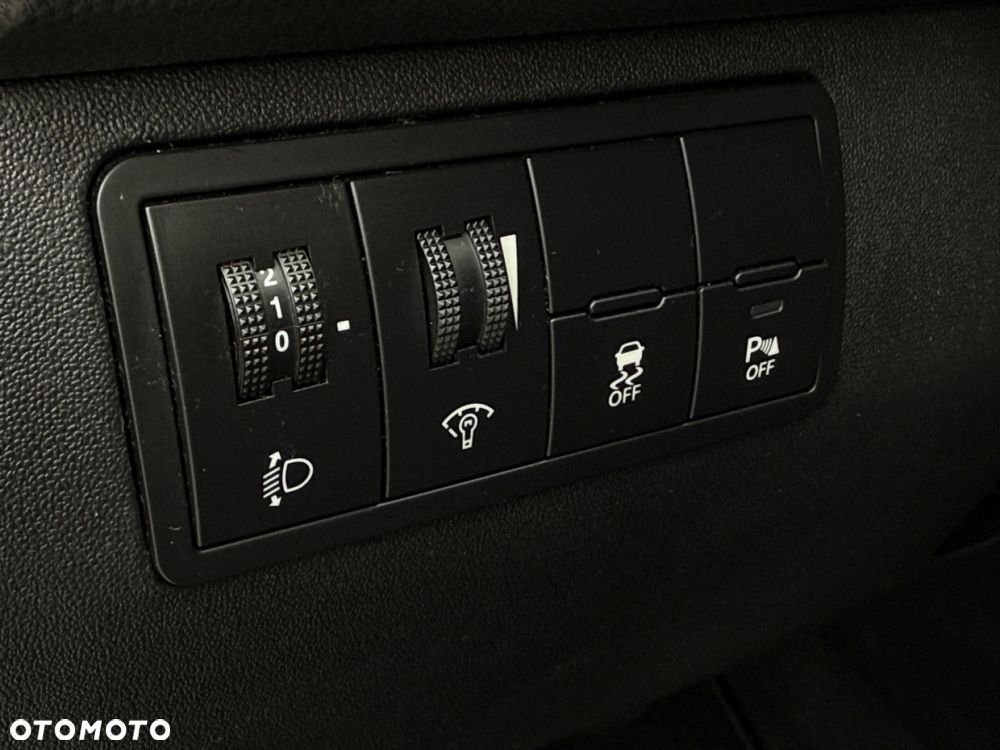 Kia Venga 1.4 CVVT UEFA EURO 2016 - 20