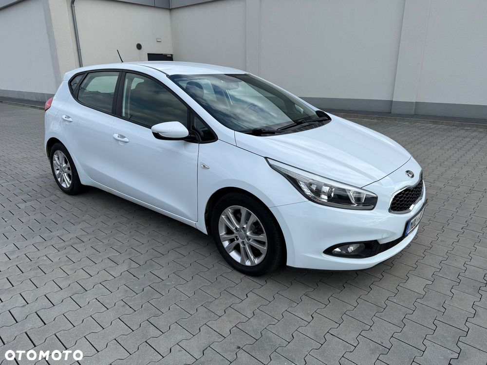 Kia Ceed - 3