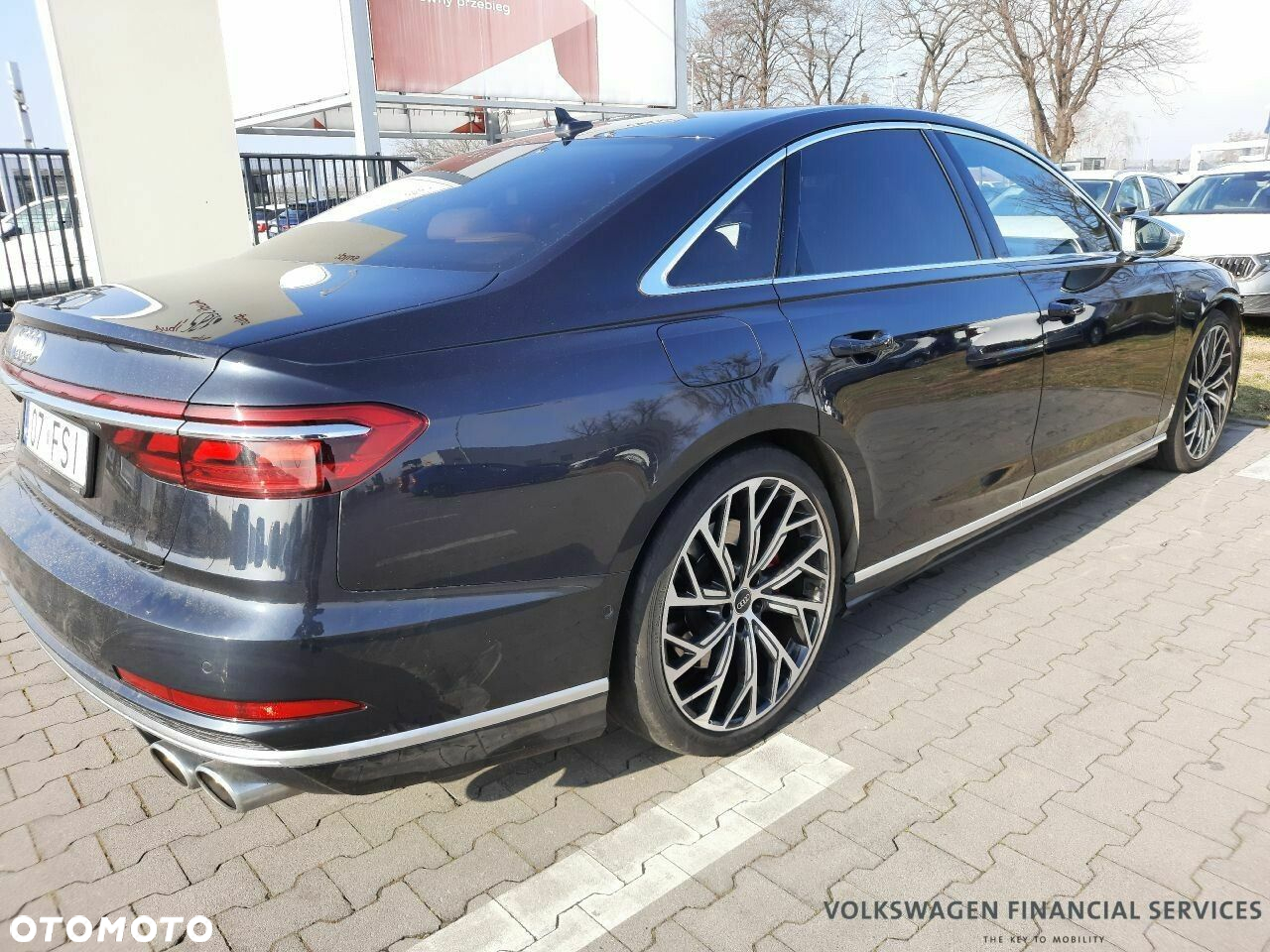 Audi S8 - 4