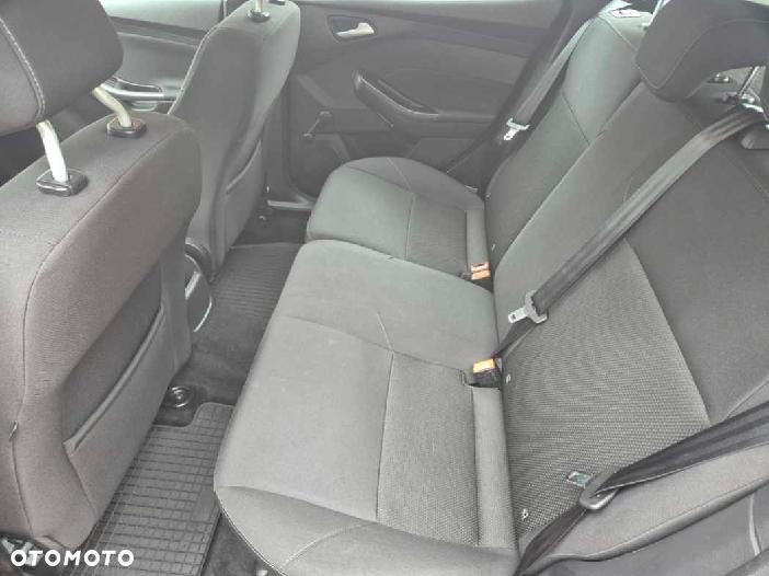 Ford Focus 1.6 Trend - 10