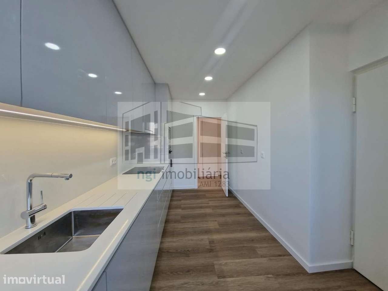 Apartamento T4 OLIVAIS - Lisboa - Grande imagem: 4/31