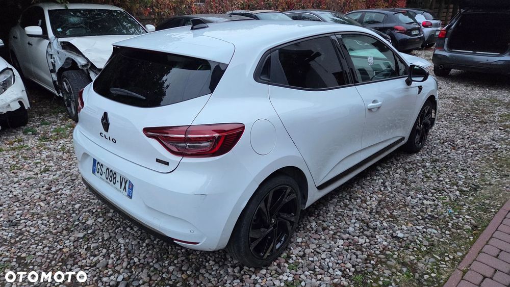 Renault Clio - 1