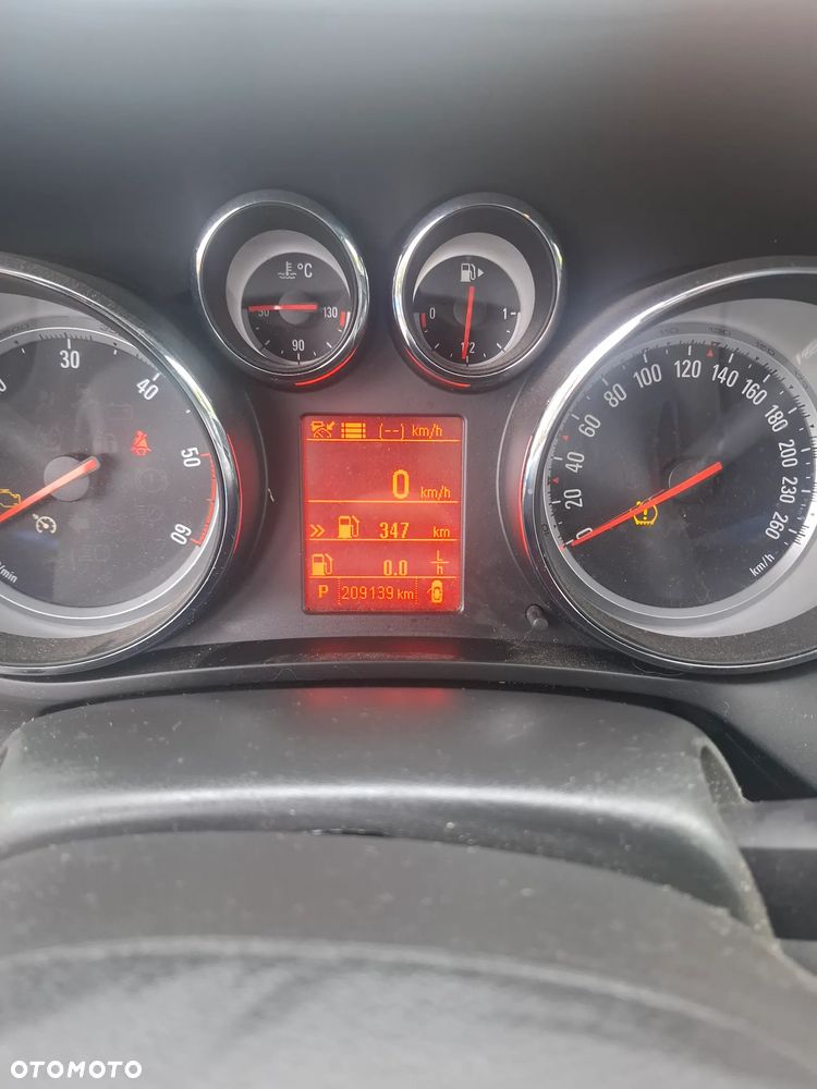 Opel Zafira - 11