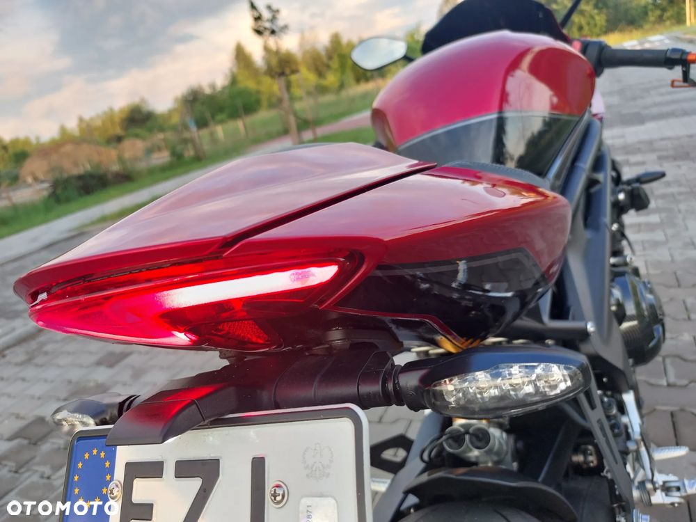 Triumph Speed Triple - 33