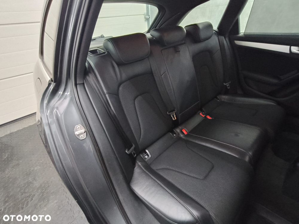 Audi A4 Avant 2.0 TDI Quattro Line S tronic - 26