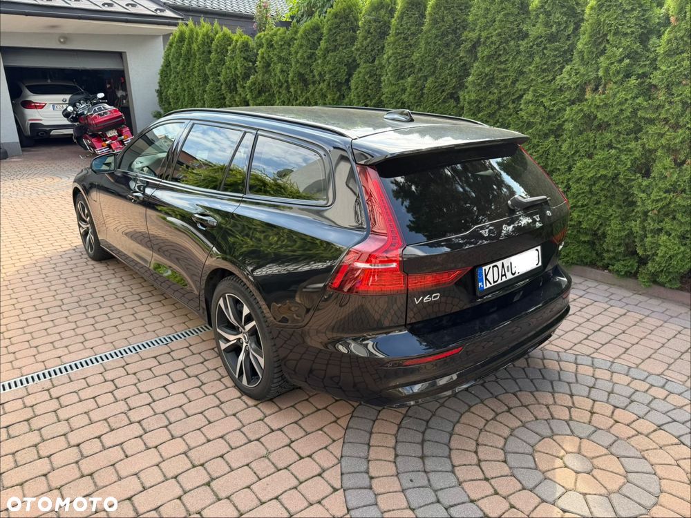 Volvo V60 T6 AWD Plug-In Hybrid Ultra Dark - 5