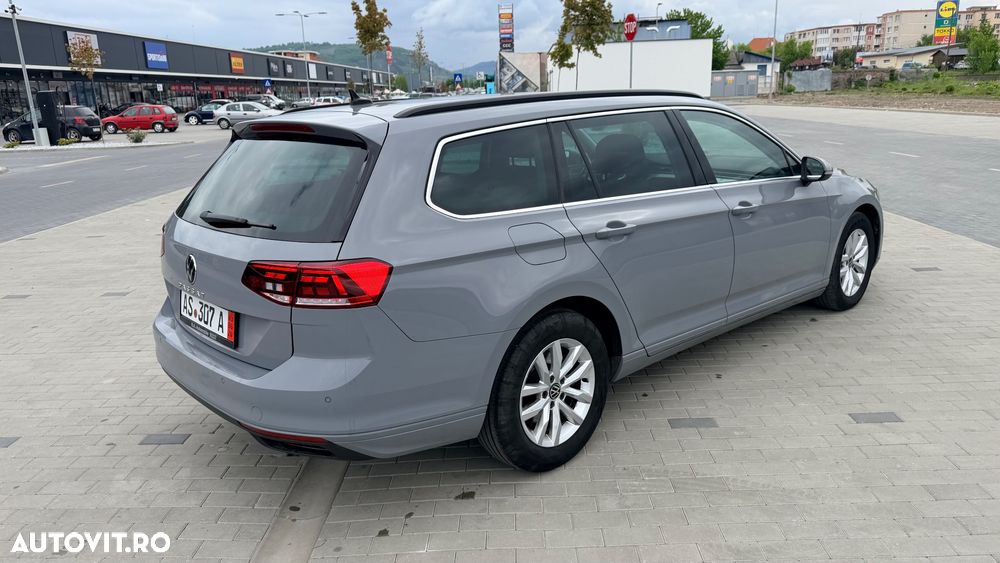 Volkswagen Passat 2.0 TDI SCR DSG Business - 3