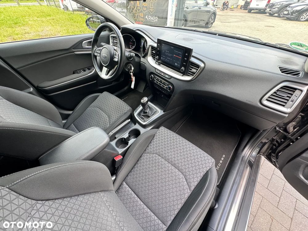 Kia XCeed 1.4 T-GDI OPF SPIRIT - 34