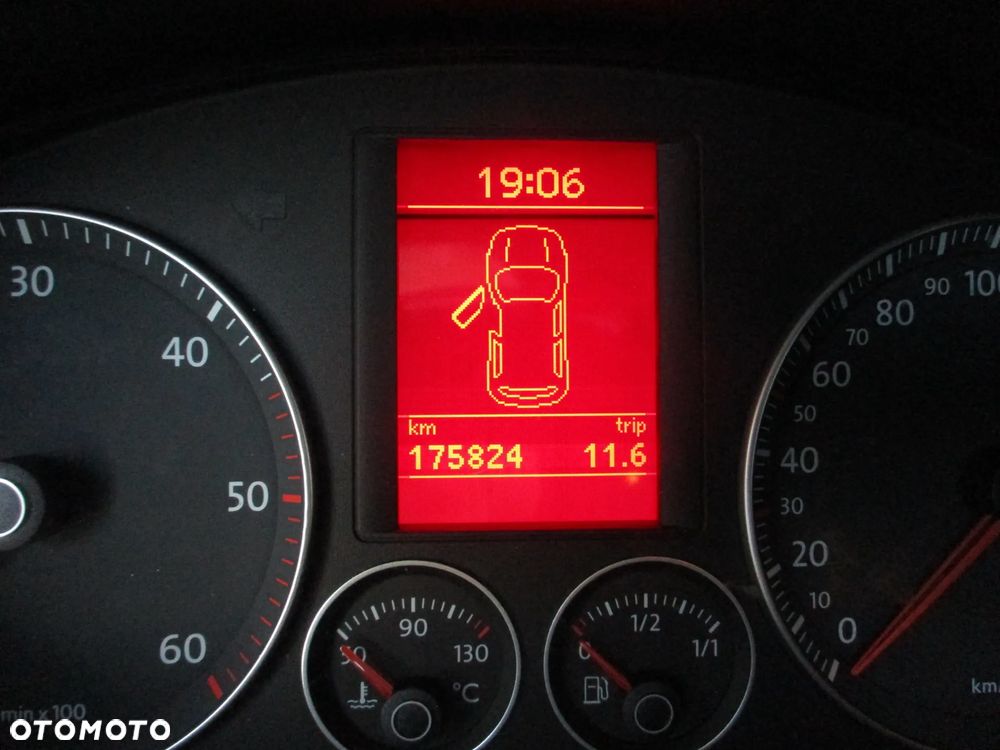 Volkswagen Golf Plus 1.9 TDI DSG Goal - 12