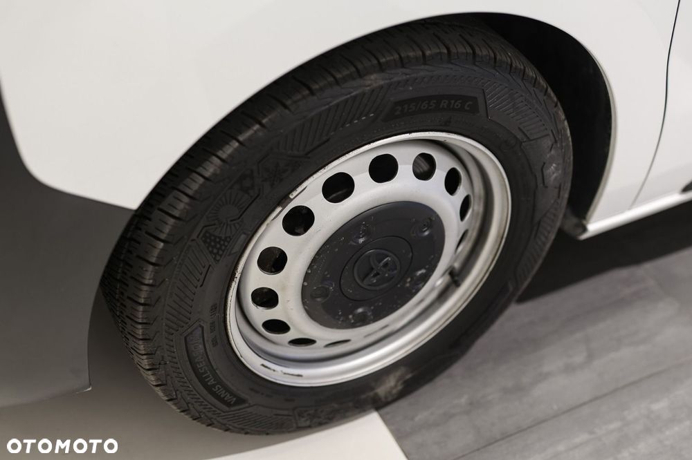 Toyota Proace Verso - 36