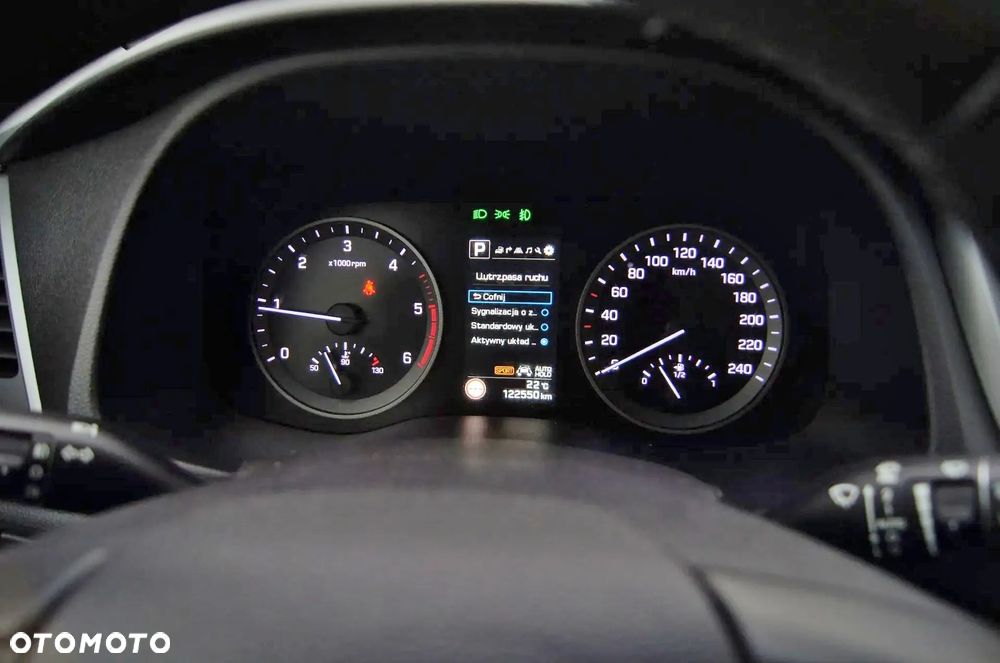 Hyundai Tucson blue 1.7 CRDi 2WD DCT Premium - 22