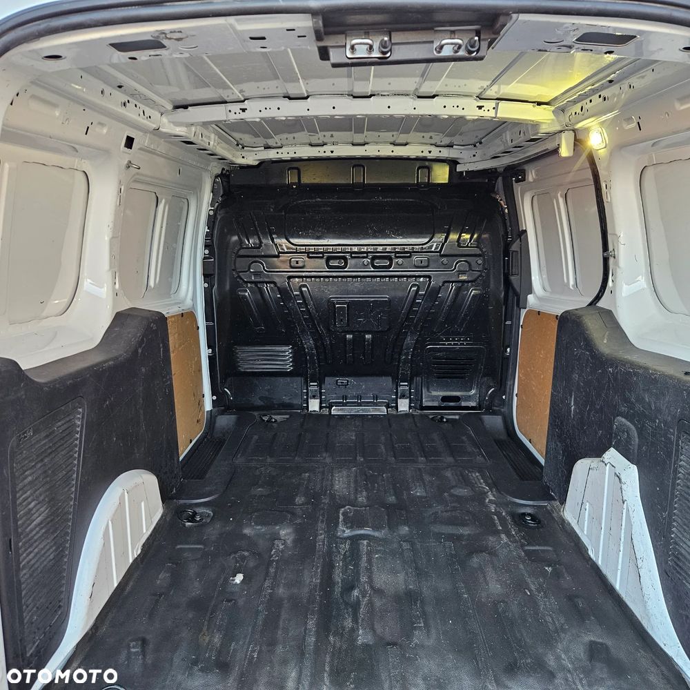 Ford Transit Connect - 20