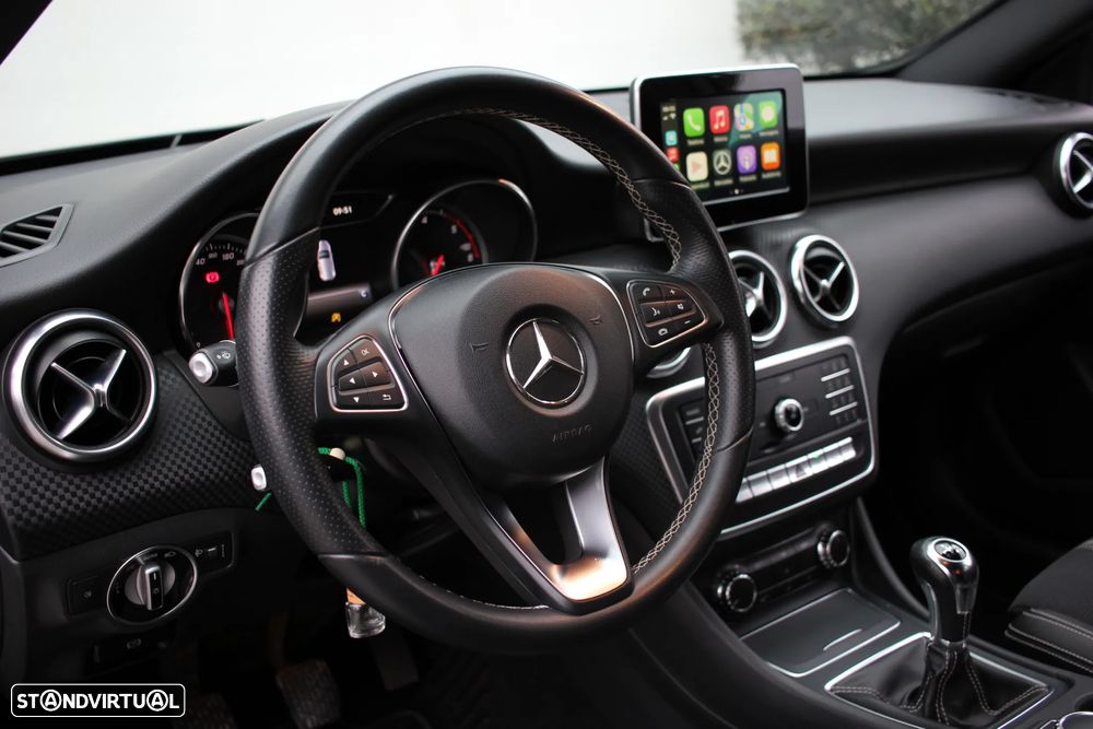 Mercedes-Benz A 180 d Fleet Pack Urban - 24