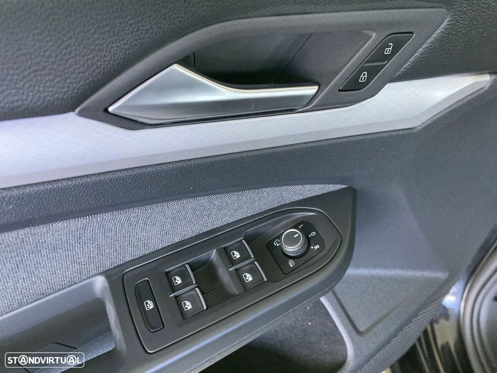 VW Golf 1.0 TSI Life - 9