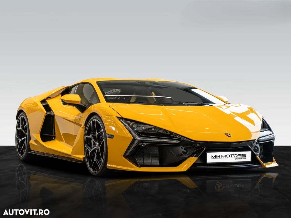 Lamborghini Revuelto - 6