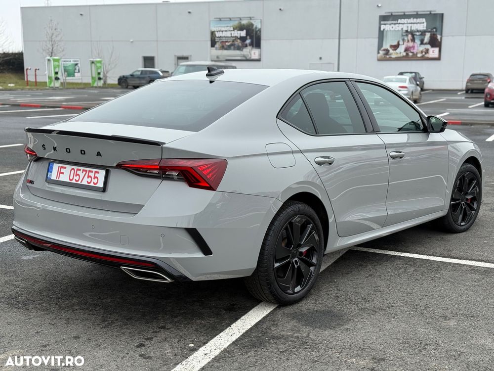 Skoda Octavia 1.4 TSI DSG RS - 5