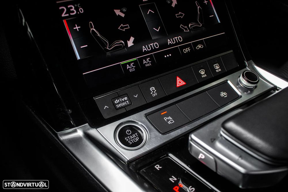 Audi Q8 e-Tron Sportback 55 quattro advanced - 22