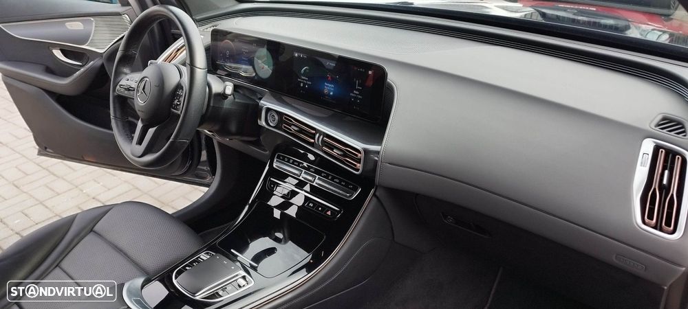 Mercedes-Benz EQC 400 4Matic - 36