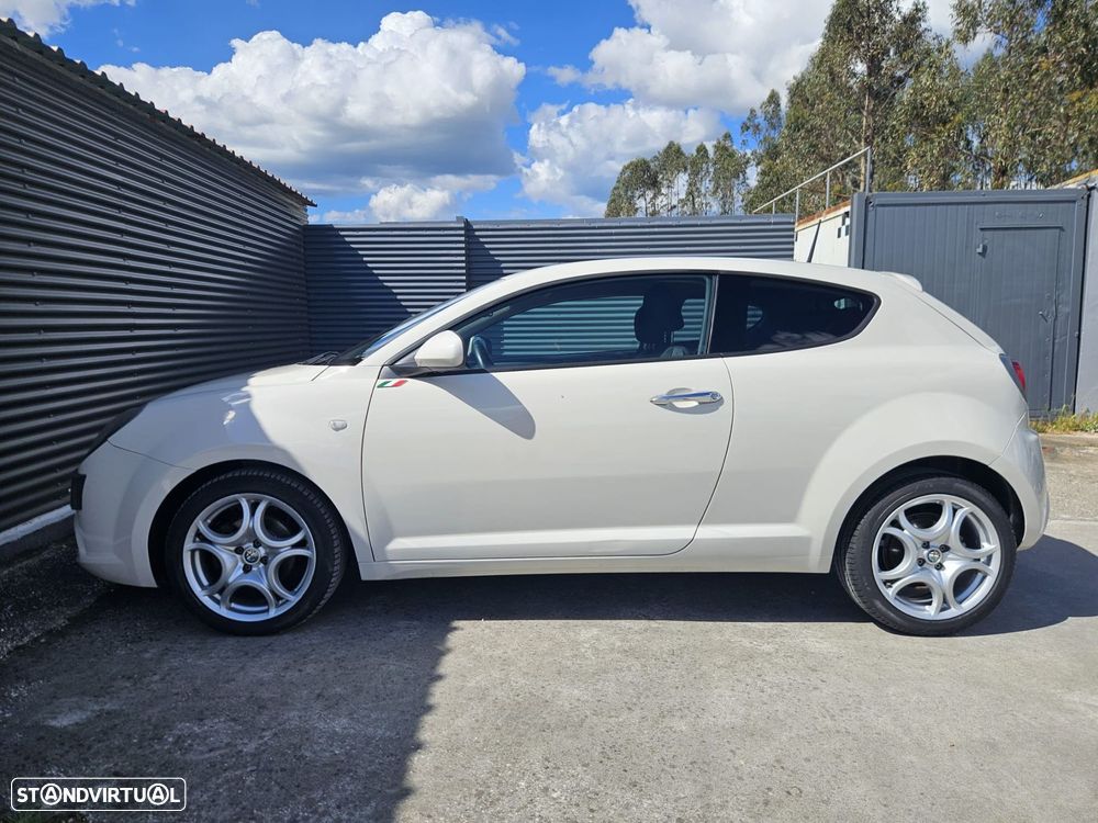 Alfa Romeo MiTo 1.3 JTDM Trofeo - 13