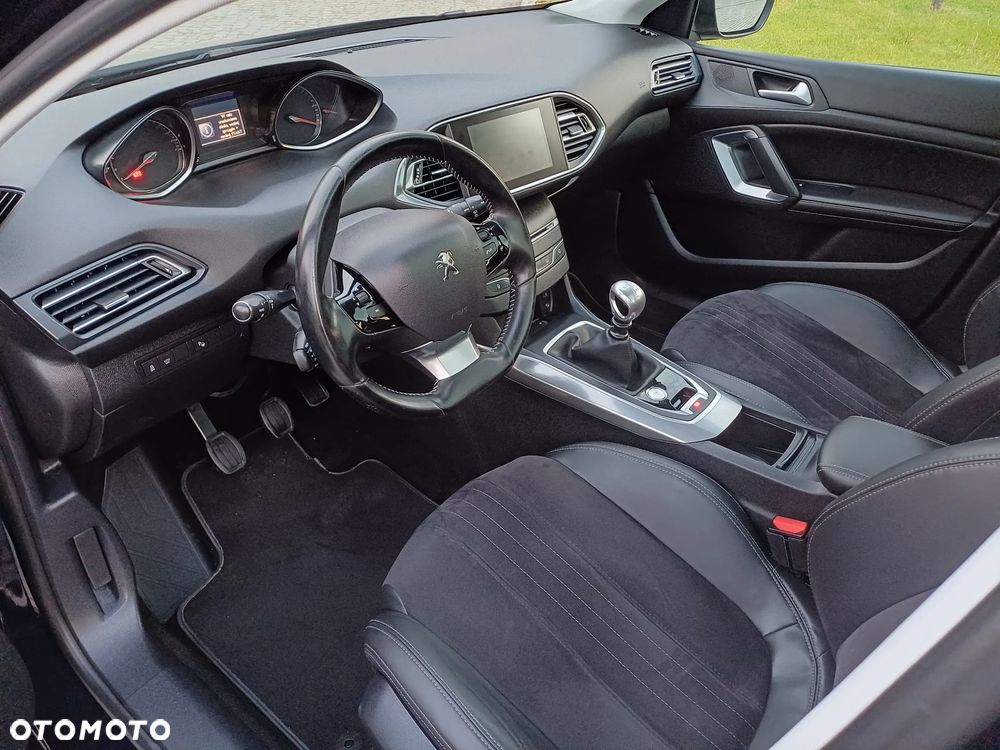 Peugeot 308 BlueHDi 150 Stop & Start Allure - 5